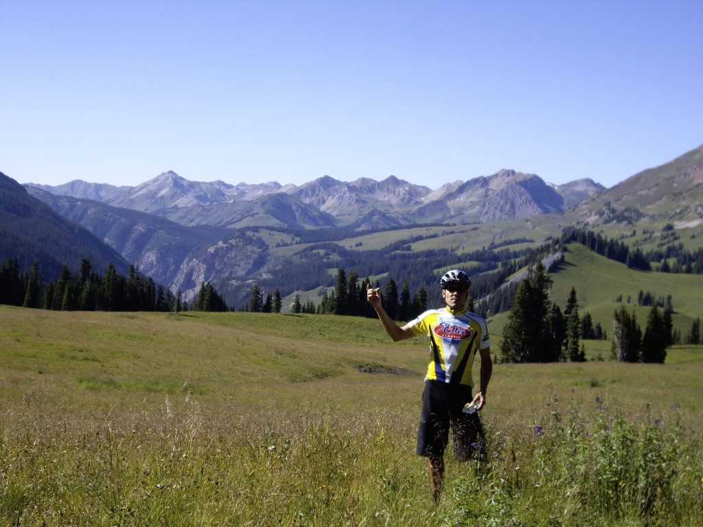 Views from the 401 Trail as you are climbing up above Schofield pass.