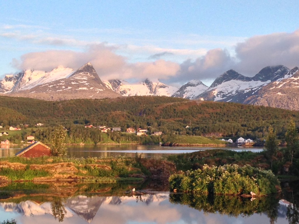 More views from Tidevannstrøm. Fantastic!