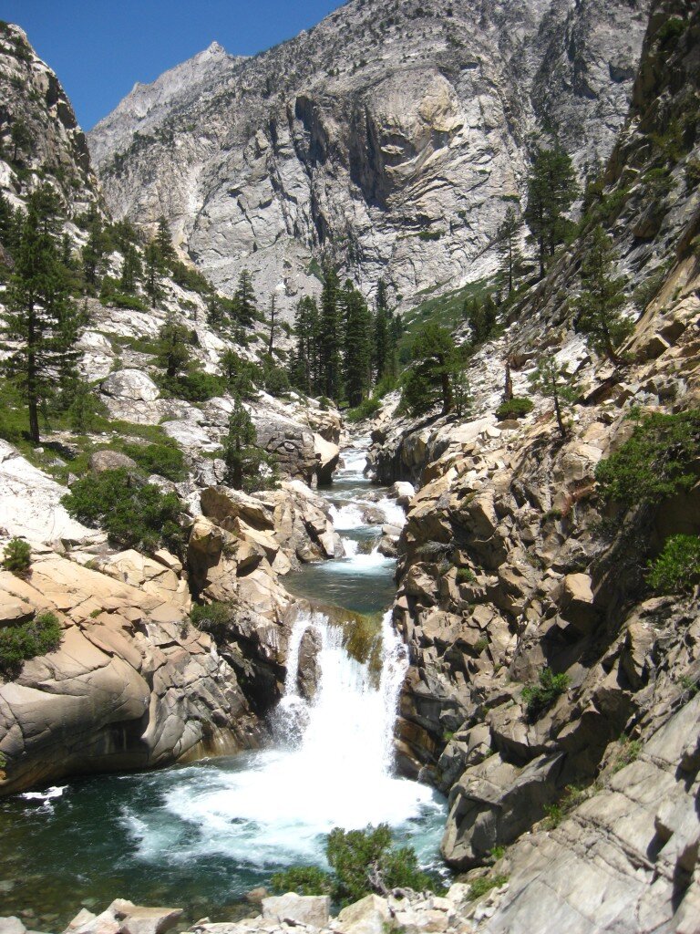 Water falls along the Kings River!